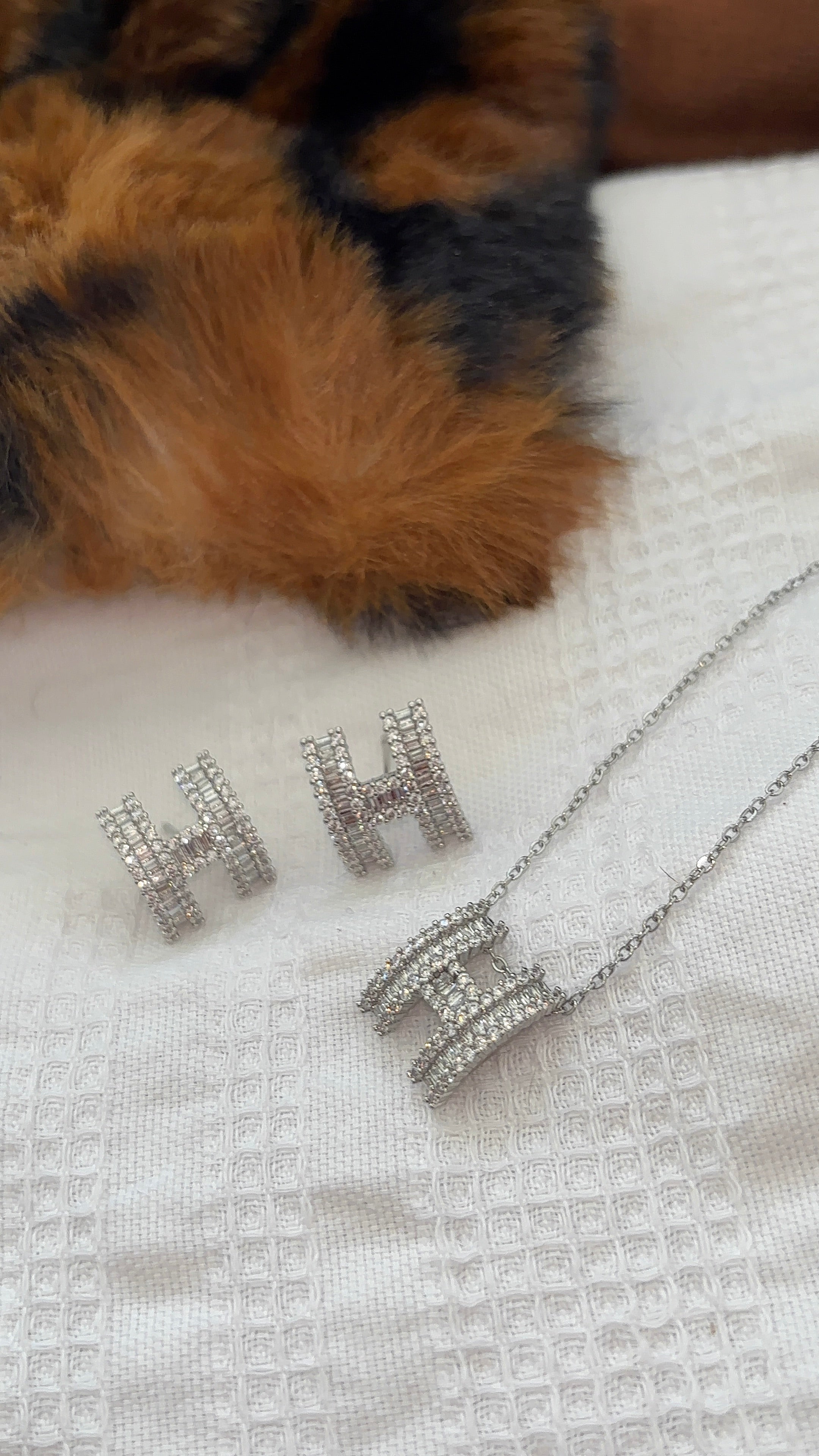 Silver Glam H Set