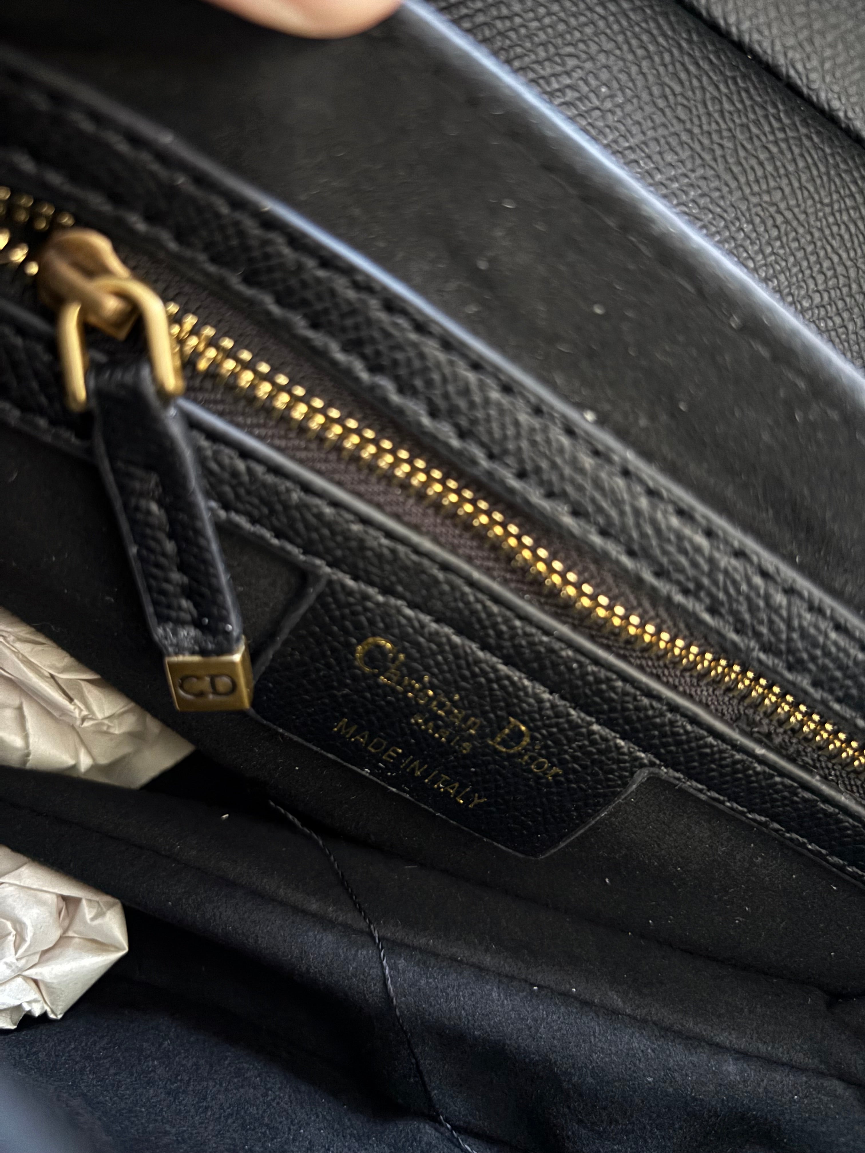 CD  Saddle Bag