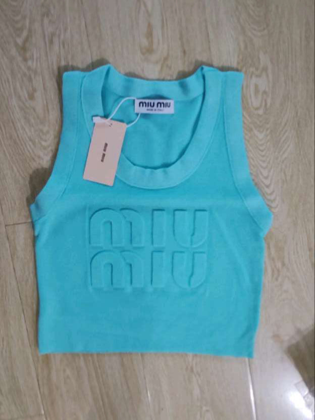 Pre-Order Miu Top