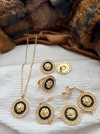 V Jewellery
