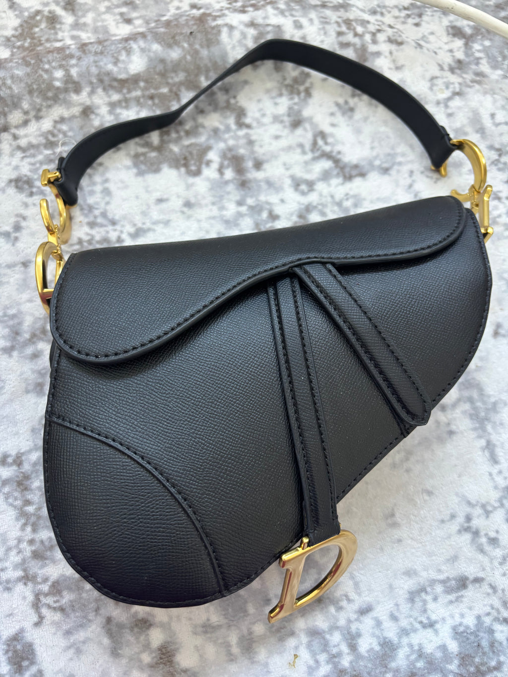 CD  Saddle Bag