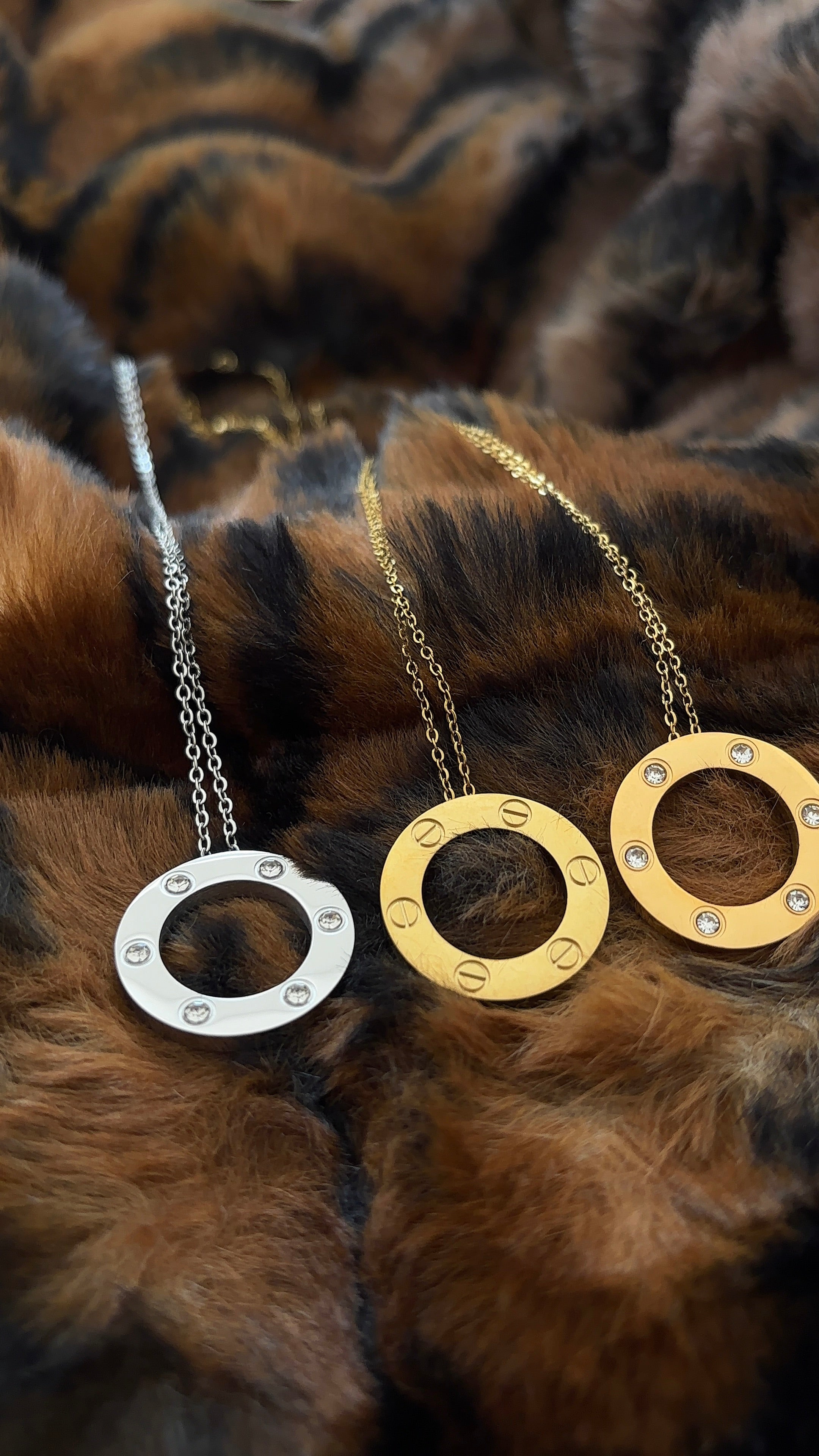 C Round Pendant Necklace