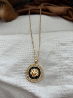 V Jewellery