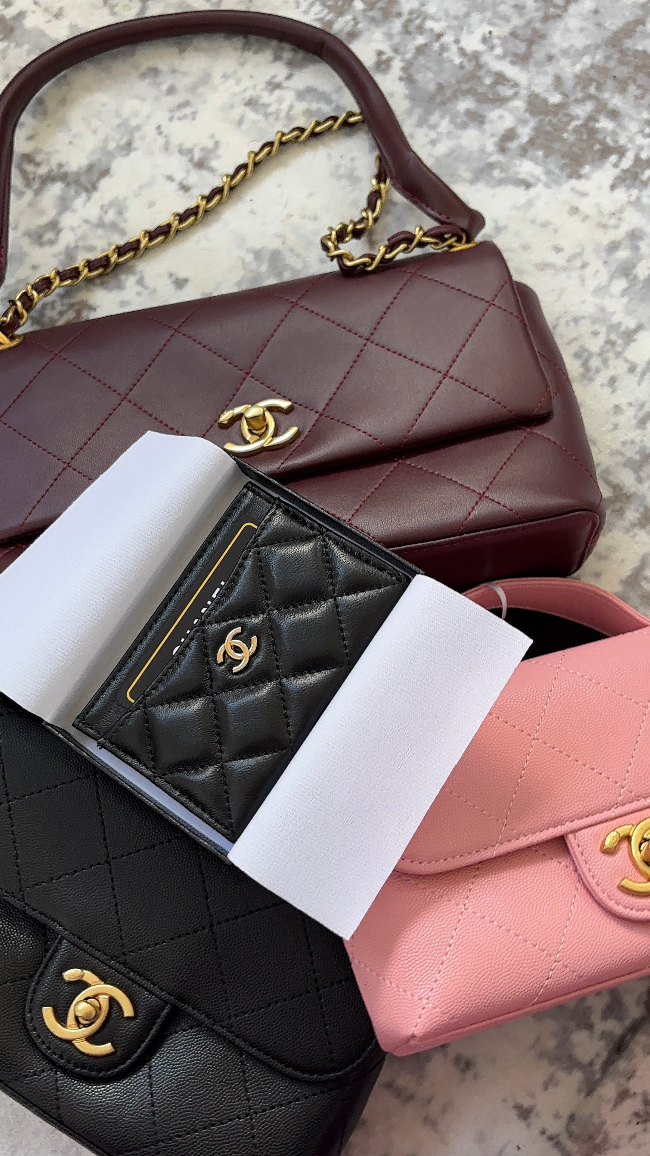 TOP QUALITY ! Black C card holder
