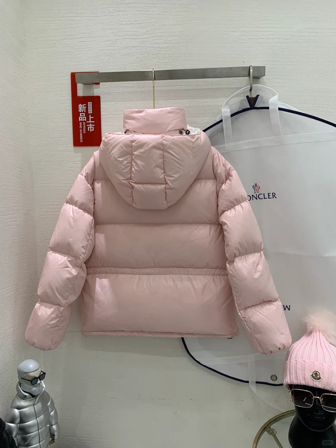 Monc Pink Puffer